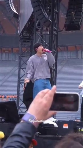 jin coding on normal in Medico city soundcheck day1#bts #worldtour#arirang #shortvideo#youtubeshort