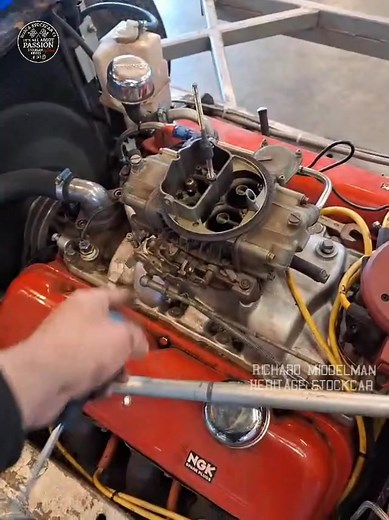 22K views · 138 reactions | V8 Heritage Stockcar F1 Power by Richard Middelman  #stockcarf1 #heritagestockcar #heritage #oldschool #chevy #v8 #chevyV8 #richardmiddelman | Stockcar Videos by Piet | Facebook