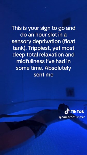 Float Tank Experience: Deep Relaxation & Mindfulness