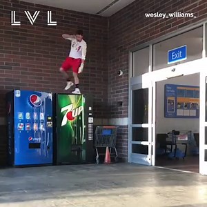 1M views · 870 reactions | This guy is a world record box jumper! 例 | Level Fitness | Facebook