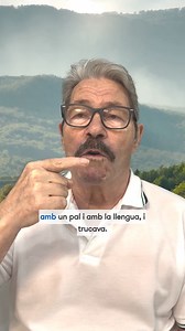 👨‍🦳 Hem detectat un augment del nombre de pacients amb lesió medul·lar aguda traumàtica per caigudes majors de 75 anys. 🗣️ Dra. Montesinos, cap de Lesionats Medul·lars: “El retrat robot dels pacients amb lesió medul·lar aguda traumàtica és un home menor de 45 anys per accident de trànsit o pràctica esportiva, ara observem un augment de pacients entre la gent gran que pateix una caiguda”. En Lluís ens explica què li va passar i com ha estat la seva recuperació. Una abraçada 💙. | Vall d'Hebron