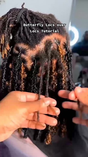Butterfly locs over locs tutorial. #butterflylocsoverlocs #butterflylocsoverlocstutorial #butterflylocs #butterflylocstutorial #blackgirlshairstyle #hairstylesforblackgirls #foryou #foryoupage #fypシ