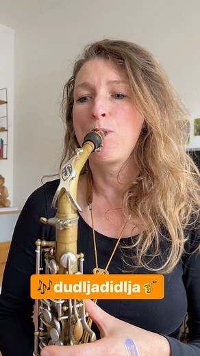 126K views · 855 reactions | Du Dl Ja Di Dl Ja  . . . . #music #jazz #sax #saxophoneday #saxophone #saxophonist #ontour #peacewithmusic #inspiration #artist #femaleartist #diy #dıy #womeninjazz #musicagainstwar #love #saxophonetips #saxplayer #saxo #instagood #saxinsta | Nicole Johänntgen | Facebook
