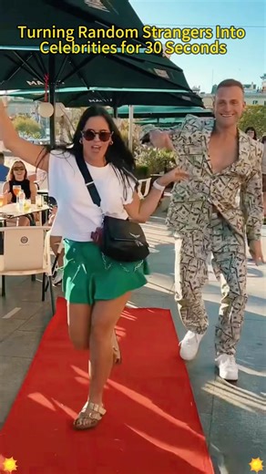 Turning Random Strangers Into Runway Models for 10 Seconds.#runwaychallenge#modelwalk