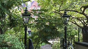 The Best Post Lights Look Elevated, Not Antiquated