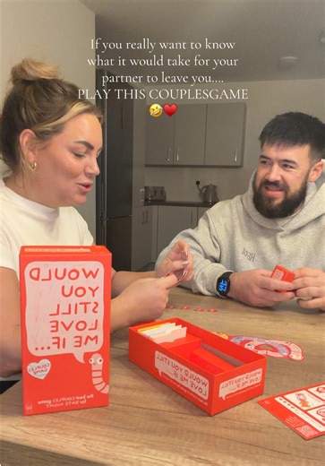 Funny Couples Game That Will Make You Laugh Out Loud
