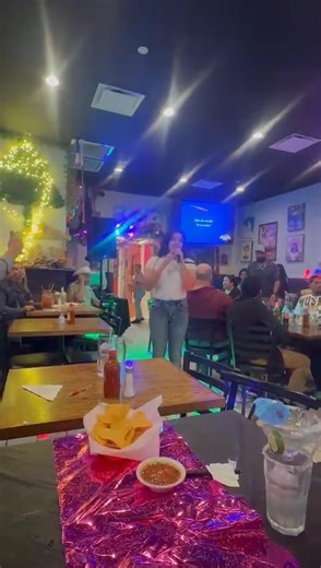 Atlanta ga linda noche | Cyntia Flores