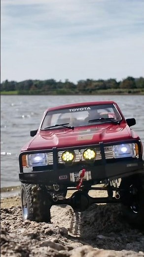 1985 Toyota 4Runner RC4WD #shorts #rccar #rccrawler #rc4wd