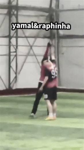 yamal&raphinha #football #skillstruct #keşfetedüş #soccer #training #keşfet #fyp #foryou #viral