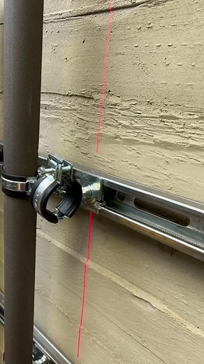 The KNIPEX 86 03 180 pliers wrench in action: apply, tighten using the ratchet principle, done. It can be that easy. At 180 mm long, this pliers wrench grips everything up to width across flats 40 mm (Ø 1 1/2 inch) gently, without scratching! What other set of wrenches can offer that? #knipex #tools #madeingermany #werkstatt #mechanic #garage #diy | Knipex