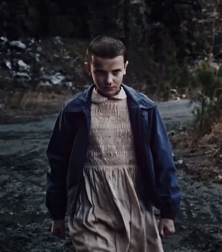 omg eleven don’t end him 💜 — cc me scp stmbbscenepacks #eleven #elevenhopper #elevenstrangerthings #elevenedit #charliekirk eleven stranger things season 5 edit charlie Kirk talking about stranger things