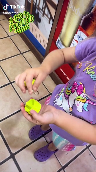 💍 No one wants to lose the jewelry they love! That’s why I made the Lion Latch! Easy on-the-go storage for your rings 💍 #fyp #fypシ #viral #sharktank #jewelry