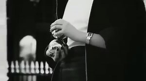 Time for fun with my PREMIÈRE∙BOY DE CHANEL. When tweed meets steel. Discover more on chanel.com/-BOYFRIENDTWEED | CHANEL