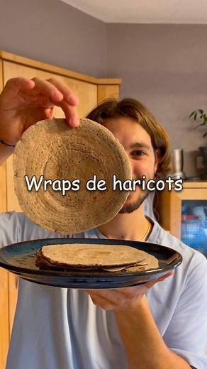 Wraps de haricots rouges 🌱 Ingrédients: - 200g de haricots rouges secs / crus - 400ml d’eau tiède Cuire les wraps dans une poêle anti adhésive légèrement huilée, sur un feu moyen à fort. Nb: n’hésitez pas à ajouter un peu d’eau au mélange si la consistance est trop épaisse. #thecheftomy #vegan #veganrecipes #veganfood #veganfrance #cuisinevegan #vegetarien #wraps #tortillas #foodhack #wrapprotéiné #burrito #fajitas #tortilla | The Chef Tomy