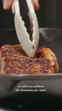 🥩🌶️ Steak w/ jalapeño salsa: No sugar, just spice, & everything glucose-nice (like 40g of protein).