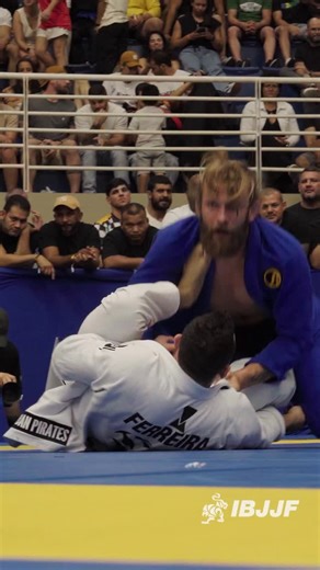 72K views · 641 reactions | @wardziak_bjj is the 2025 heavyweights Braisleiro champion! Watch all matches live on @flograppling | International Brazilian Jiu-Jitsu Federation | Facebook