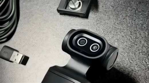 直播神器Pico 4智能追踪不迷路，稳定跟拍不掉帧，居家自拍也能专业感满满，主播必备好搭档