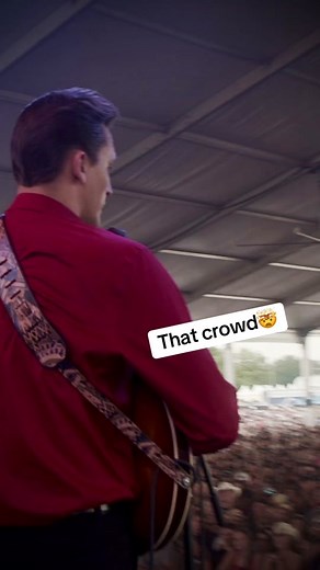 She… #ontour #HBYCO | she keeps on loving me