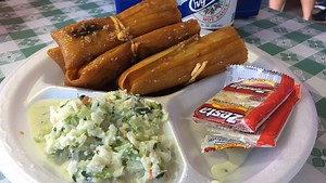 Champy's Famous Fried Chicken features Mississippi Delta-style menu