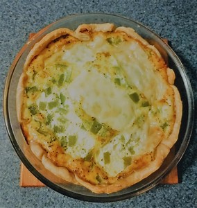 A (pretty) quick quiche!