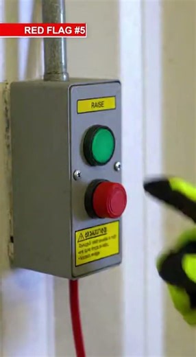 STOP Ignoring These Dock Leveler7 Red Flags!