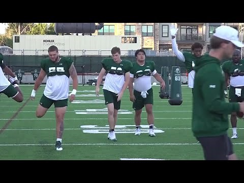 Japanese sumo champion chases American football dream