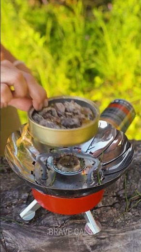 Light Up Your Survival Path With This AMAZING Wooden Torch!🔥 #hack