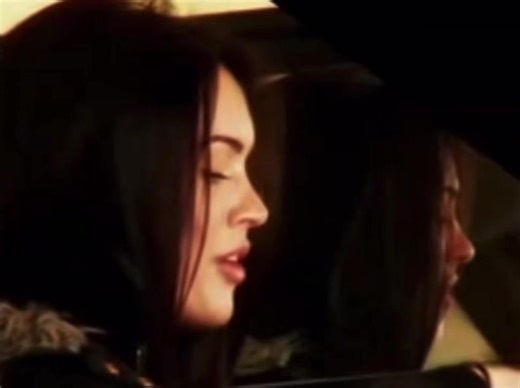 Megan Fox Filmed Eating: A Surprising Moment
