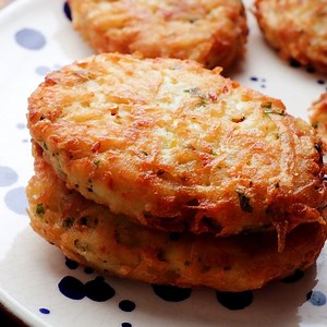 12M views · 137K reactions | The Best Breakfast Hash Brown Recipe | Banglar Rannaghor | Facebook