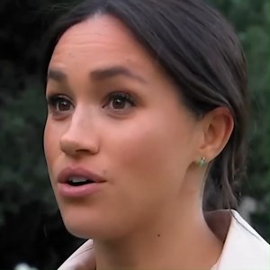 Meghan Markle Was Caught Showing Off Her Wealth #meghanmarkle #celebrities | FTD News