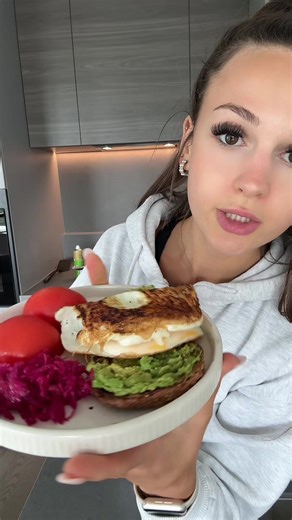 Welcome to my cooking show (shitshow) #breakfast #cooking #healthyfood #healthy #food