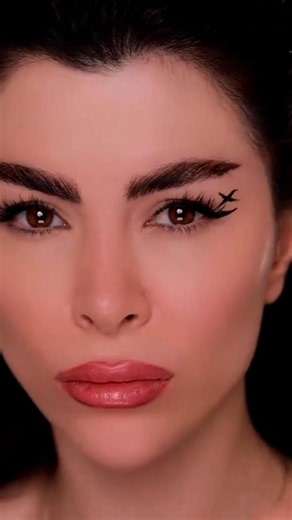 Eyeliner tutorial for puffyeyes / hooded eyes #makeup #shorts #amazing