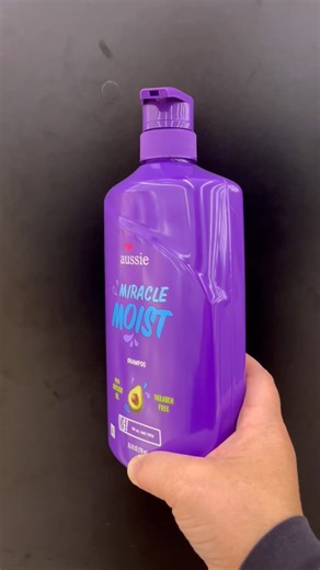 Watch Review of Aussie shampoo on Amazon Live
