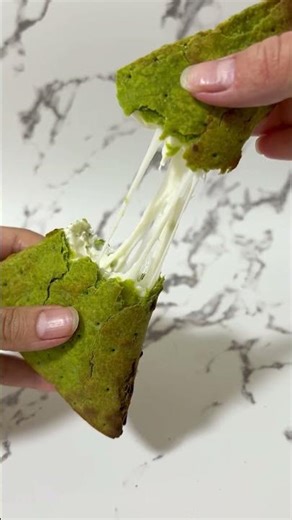 もちサク新感覚スイーツピザ 『ハンディメルツ抹茶白玉黒みつ』 #チーズ好きにおすすめ#ピザハット#ハンディメルツ抹茶白玉黒みつ #スイーツピザ