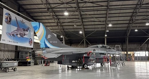 Luis Petri confirmó cuándo llegan los primeros cazas F-16: "Recuperamos capacidades estratégicas"