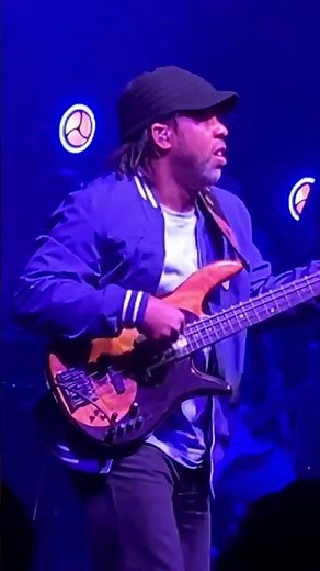 Is he the funkiest bassist in the world? 🤔