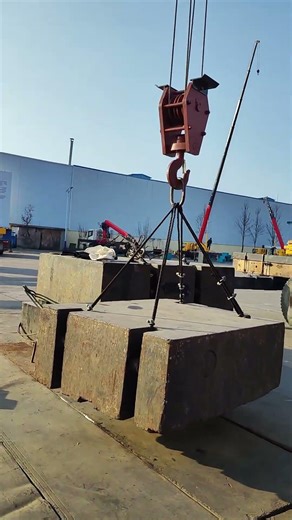 Telescopic boom truck-mounted crane, equipped with a jib and a 5-section main boom, fully equipped