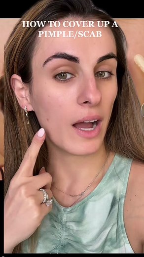 How to Cover Up Pimple Scabs with Makeup