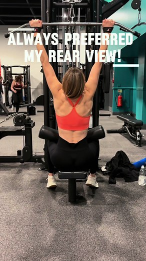 Small daily habits ❤️ A quick 50 minute blast in the gym today… pull, push, legs- job done ✅ Plus a 5k walk Protein rich foods and hydration At 52 years old I thank @elavatesuperfoods 💪🏻 for keeping my joints supported and supple 🙏🏻 Not complicated, no diets here…. Just simple and repeatable 💪🏻 Need help just ask ❤️ #http://livethebestyou.co.uk