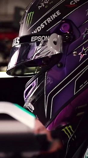 Lewis Hamilton Live Wallpaper - McLaren F1 Theme