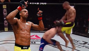 Watch: Edson Barboza's brutal knee knock at UFC Fight Night in Brazil - Extra.ie