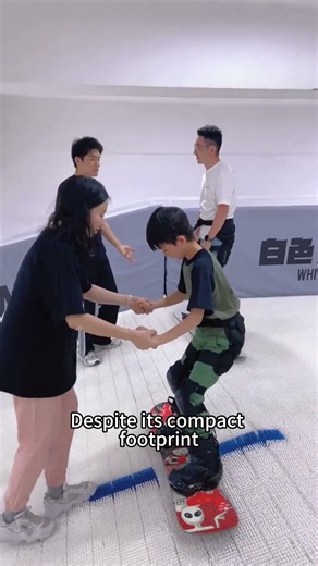 Dry Ski Fun: Ready for You Anytime!#snowmonkey #sci #dryslope #backside #skitile #skiresorts #skiing