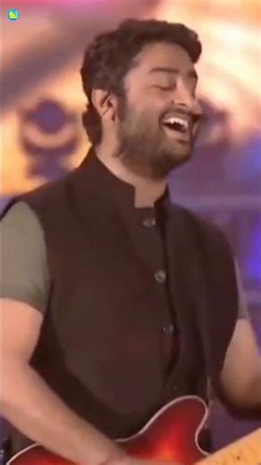 Zaalima 💖🔥 Arijit Singh Live Singing in Concert | Lyrics M1 #zaalima #arijitsingh #whatsappstatus