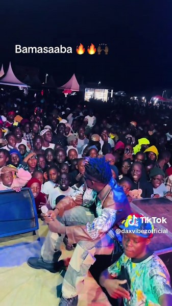 Dax Vibez Live in Concert: Unforgettable Performances