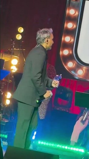 رقص شادمهری کنسرت شیکاگو 2025 #shadmehr #music #concert #شادمهرعقیلی