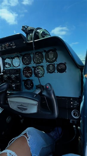 Twin Cessna 310-N New Copilot part 2: Before taxi checklist and taxi request to RWY 27 R #airplane #aircraft #airport | Josephfiel Rivera Geniza