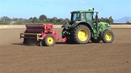 Another clip of gun operator Brendan, of Melton Vale Pastoral, drilling a white clover seed production / multiplication crop, at "Melton Vale", Oaks, back on 27th February 2025. | Craig's Farming Photos & Videos