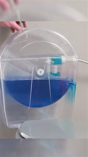 WaterFlush, a toilet flush without a mechanism that saves up to 50% of water