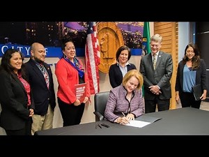Mayor Jenny Durkan signs two pieces of legislation