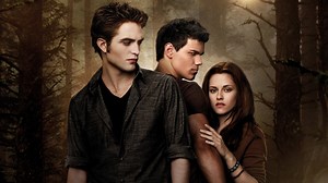 Watch The Twilight Saga: New Moon 2009 full Movie HD on ShowboxMovies Free